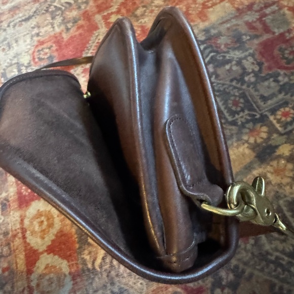 Vintage Coach Brown Leather Turnlock Flap Crossbody Bag USA Hangtag 9655 - Picture 16 of 16